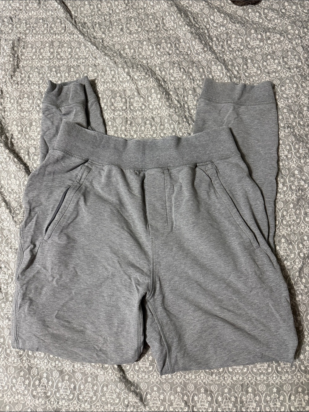 lululemon athletica Gray Men's Jogger Sweatpants